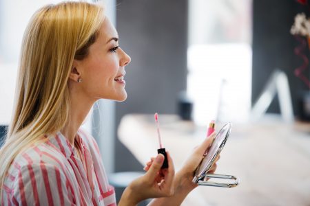 3 Reasons to Get Lip Fillers Done by Medical Professionals -